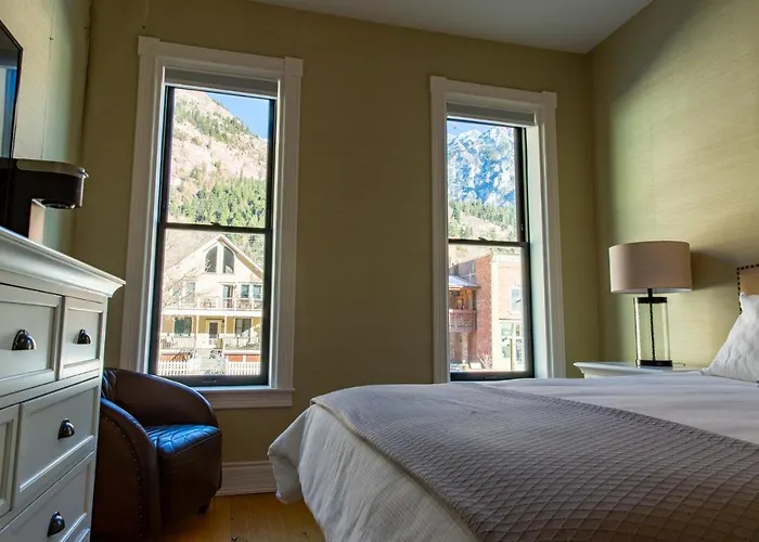 Imogene Hotel
